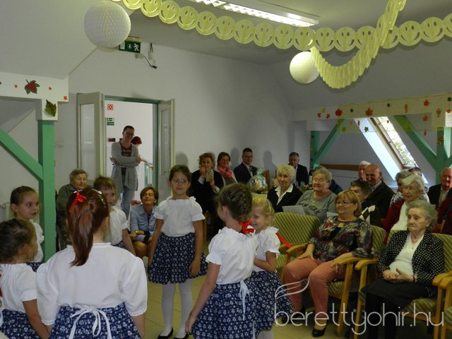 95. születésnapot ünnepeltünk 06